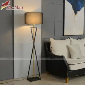 đèn cây đứng hiện đại khách sạn ml8077