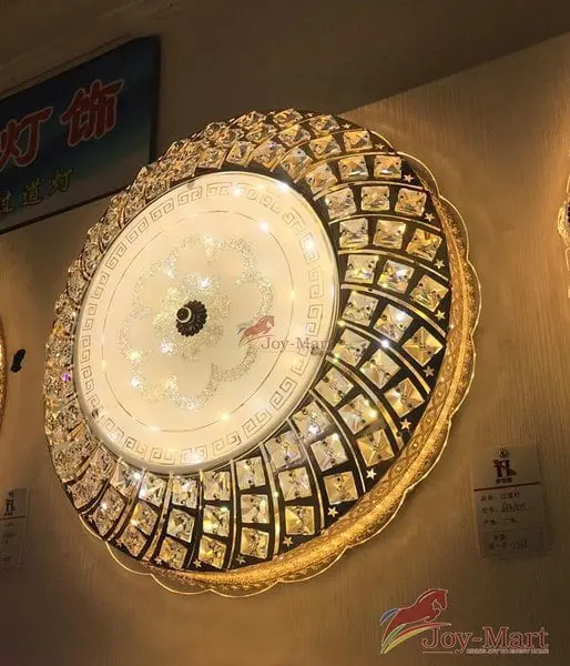 684 500