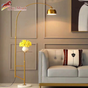 đèn cây đứng trang trí phòng khách thân hợp kim mạ vàng sang trọng
