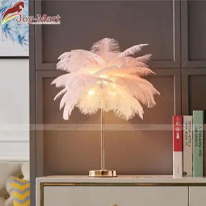 Đèn bàn phòng ngủ lông đà điểu Mb3813