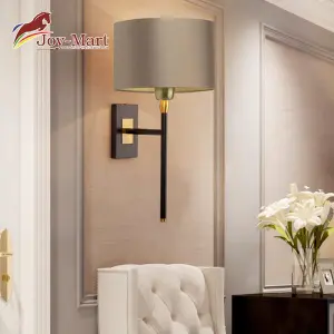 Đèn tường hiện đại